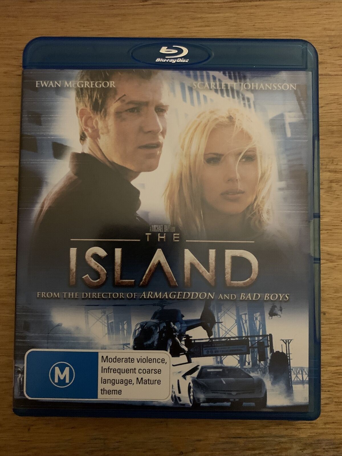 The Island (Blu-ray, 2008) Ewan McGregor, Scarlett Johansson, Steve Buscemi