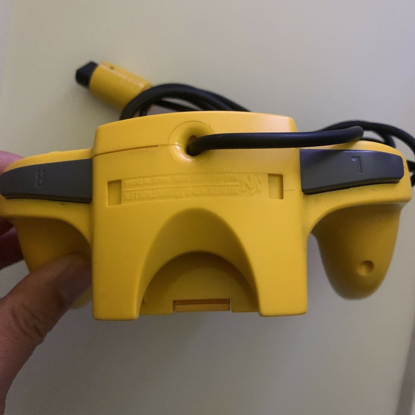 Genuine Nintendo 64 Controller Yellow NUS-005 Tested & Working. Joystick v good