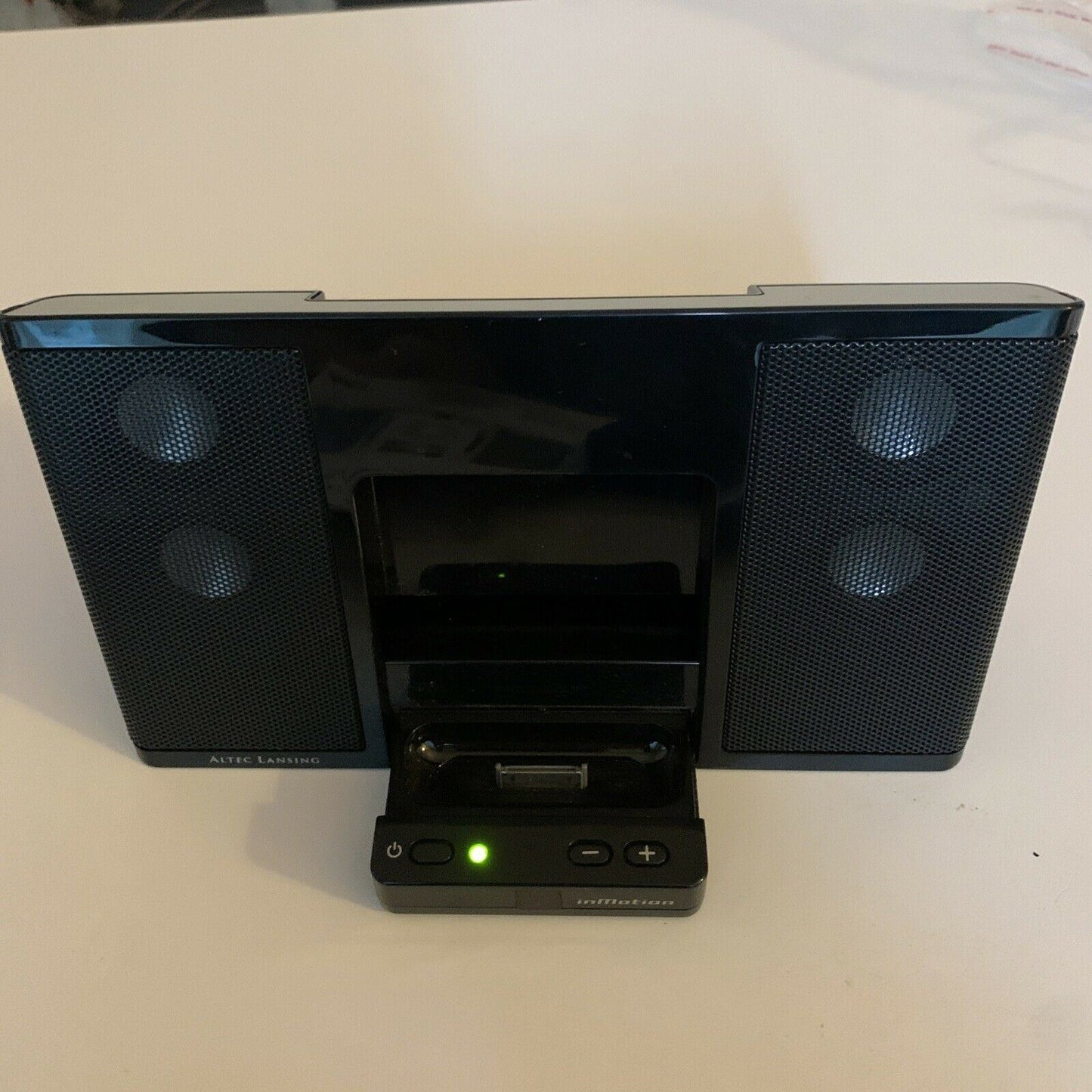 Altec Lansing inMotion Portable iPod Dock Speaker with Remote Control