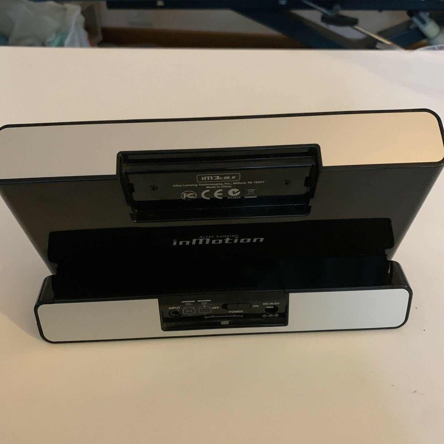 Altec Lansing inMotion Portable iPod Dock Speaker with Remote Control