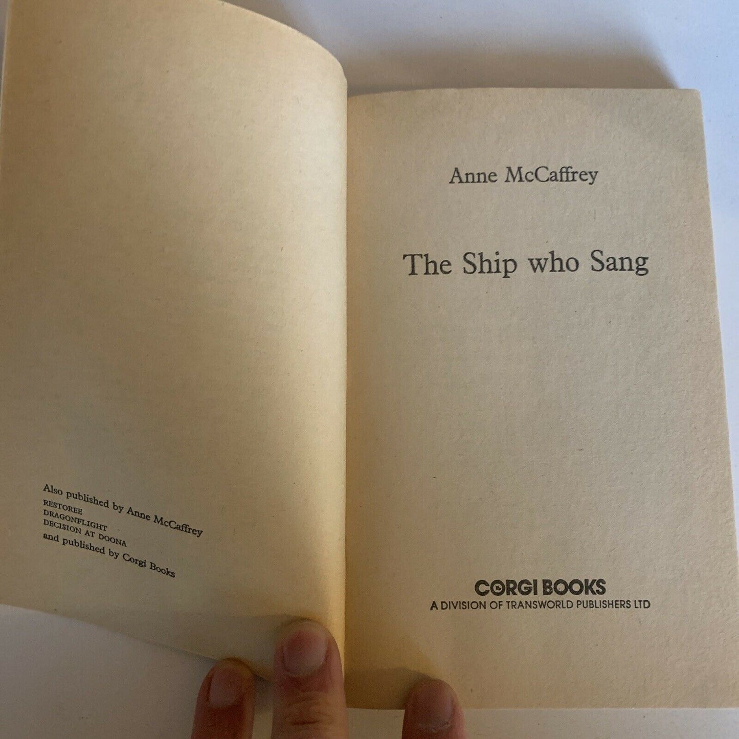 The Ship Who Sang - Anne McCaffrey 1971