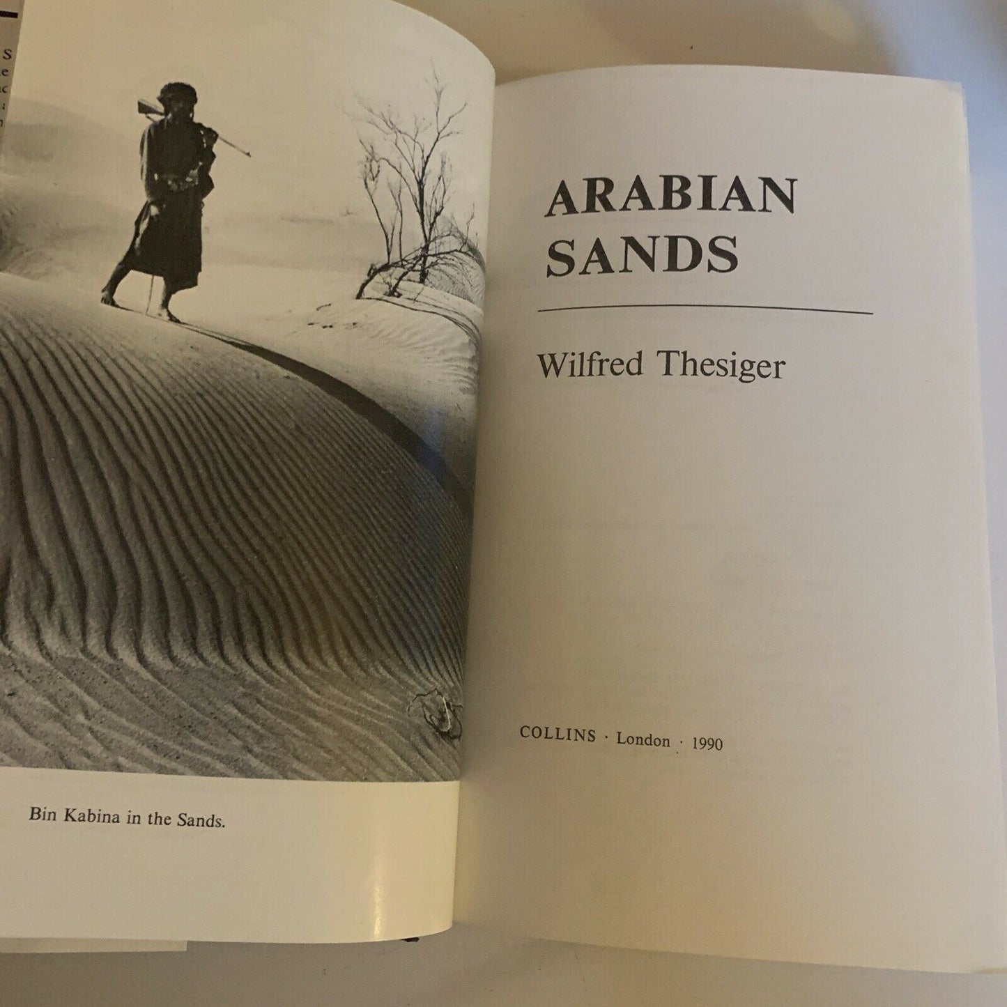 Arabian Sands by Wilfred Thesiger (Hardcover, 1990)
