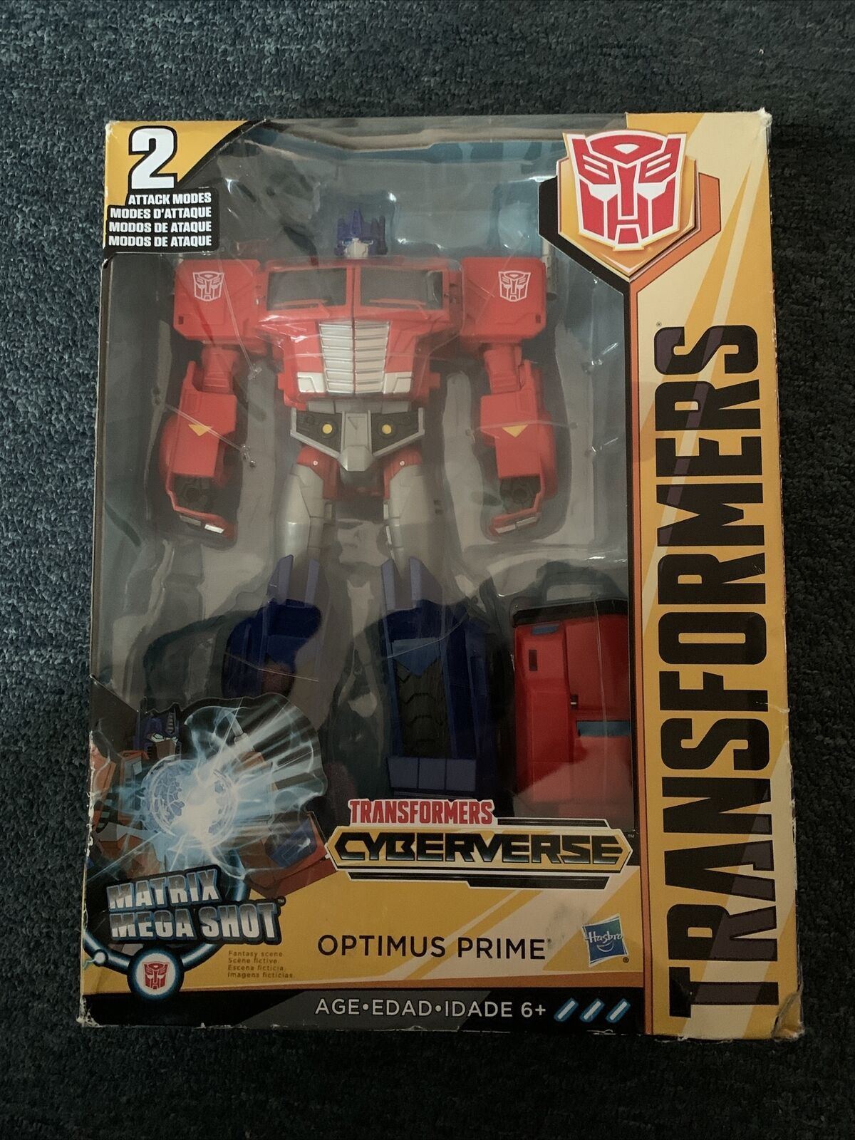 Transformers Cyberverse Ultimate Class Optimus Prime Hasbro 2017