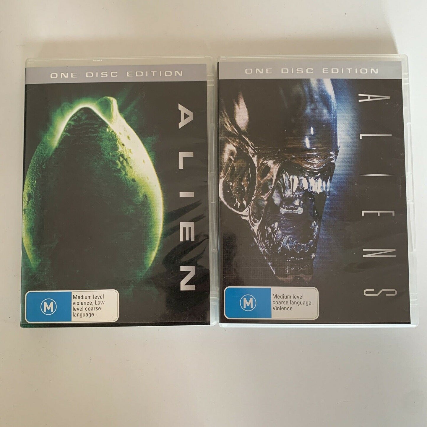 Alien & Aliens 1 & 2 (DVD, 1979 & 1986) Sigourney Weaver, Michael Bien. Region 4
