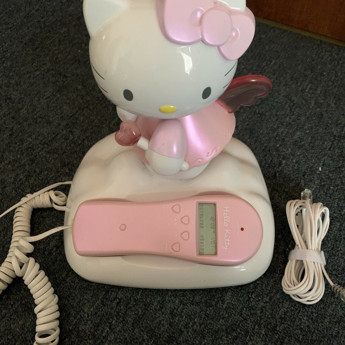 HELLO KITTY KT2012 Caller ID and Memory Telephone