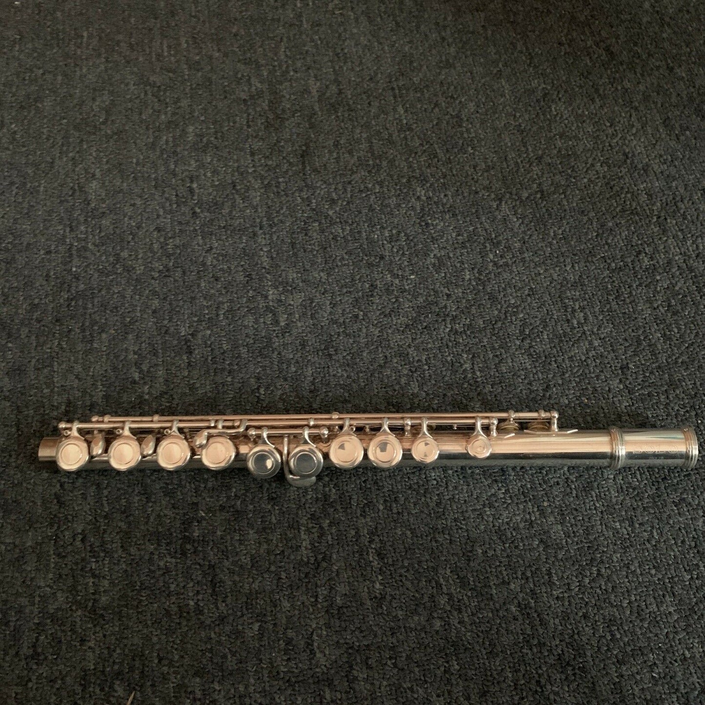 SOLO Silver Plated Flute Offset G with Case