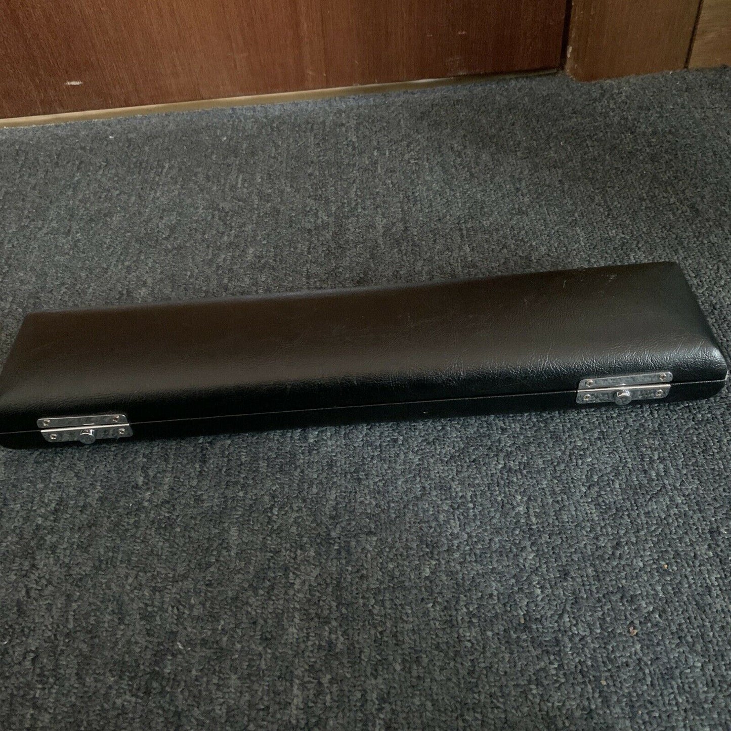 SOLO Silver Plated Flute Offset G with Case