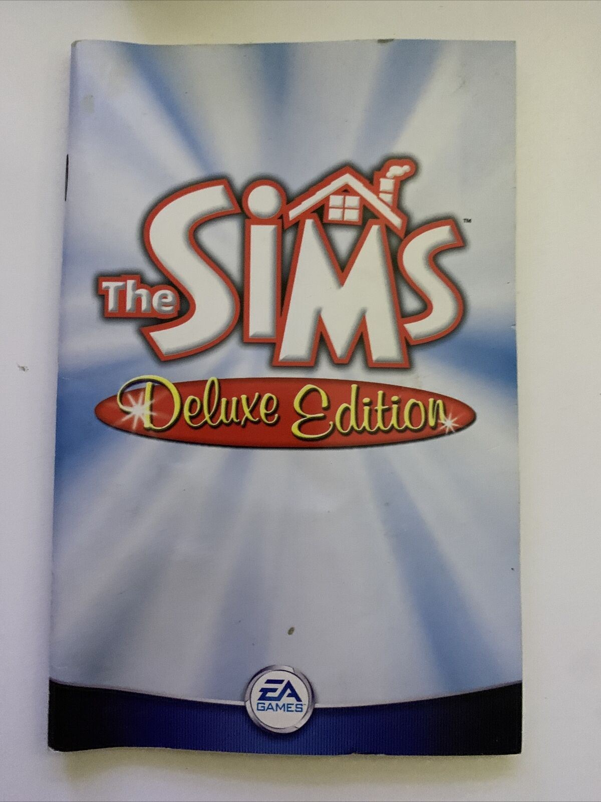 The Sims Deluxe Edition - PC Windows Game 2002 EA Games Complete With Manuals