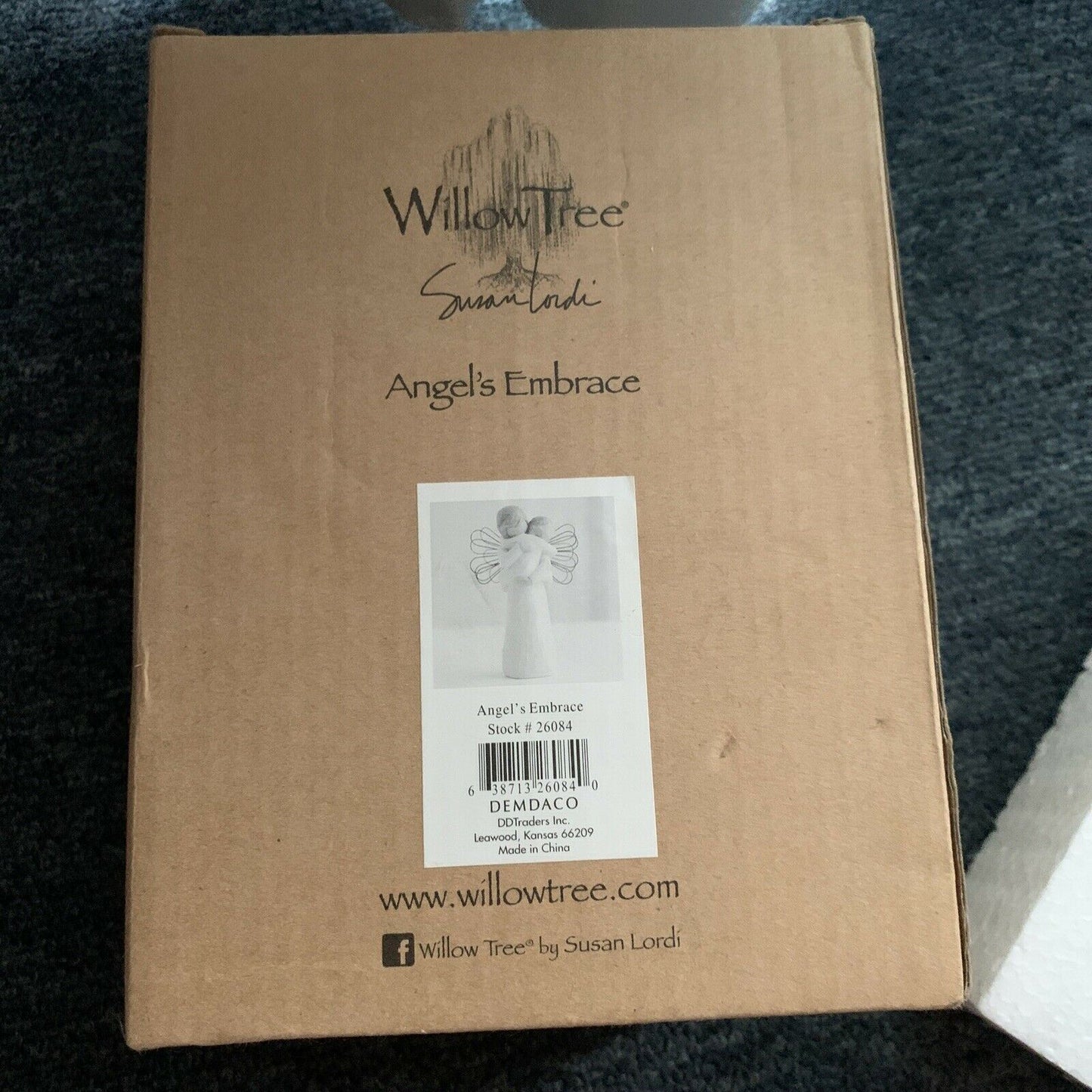 Willow Tree Figurine - Angels Embrace 26084 By Susan Lordi