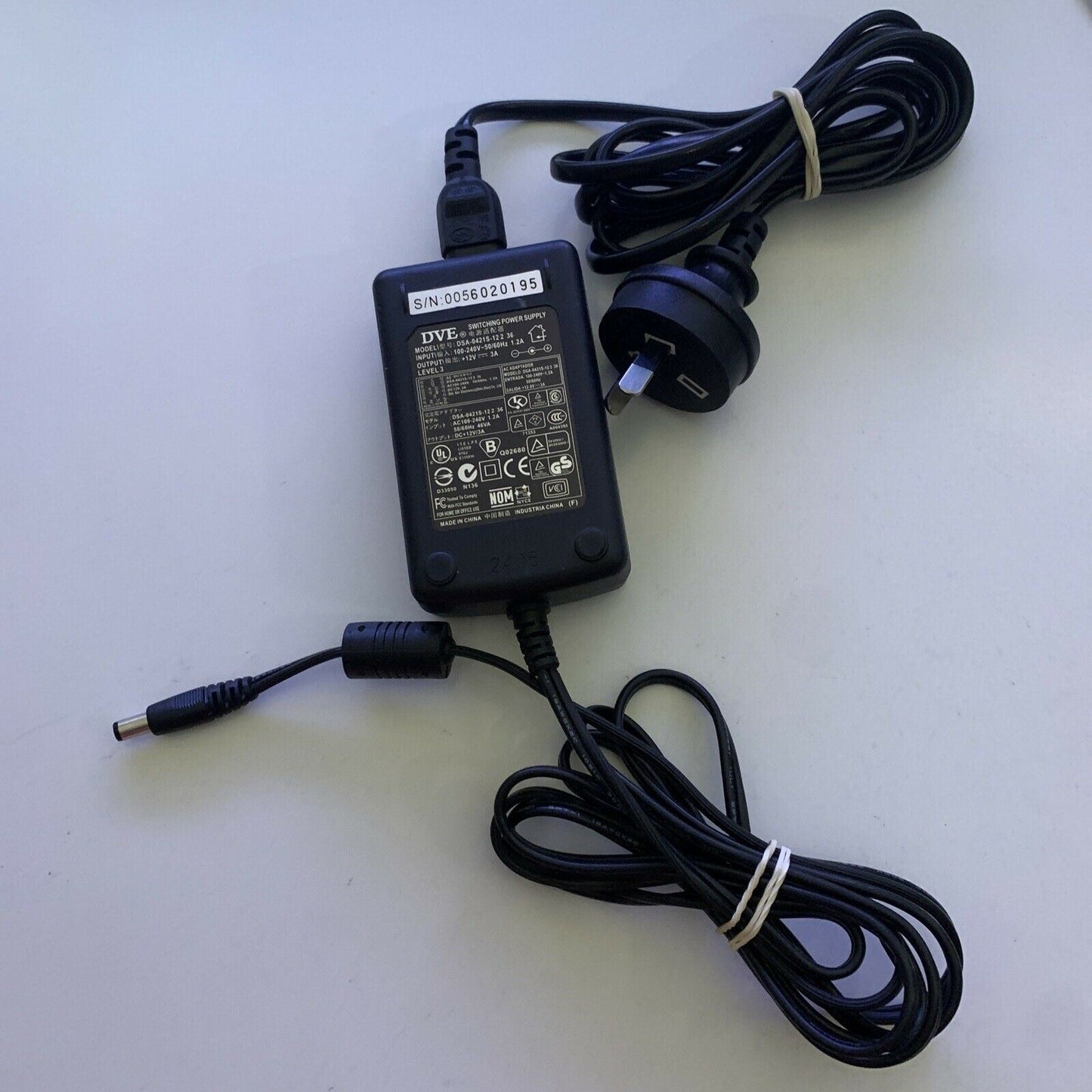 DVE Switching Power Supply DSA-0421S-12 2 36 AC Adapter 12V 3A