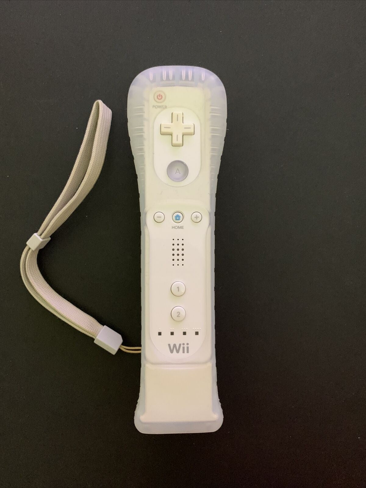 Genuine Official Nintendo Wii Remote Controller with Motion Plus & Silicon Cover