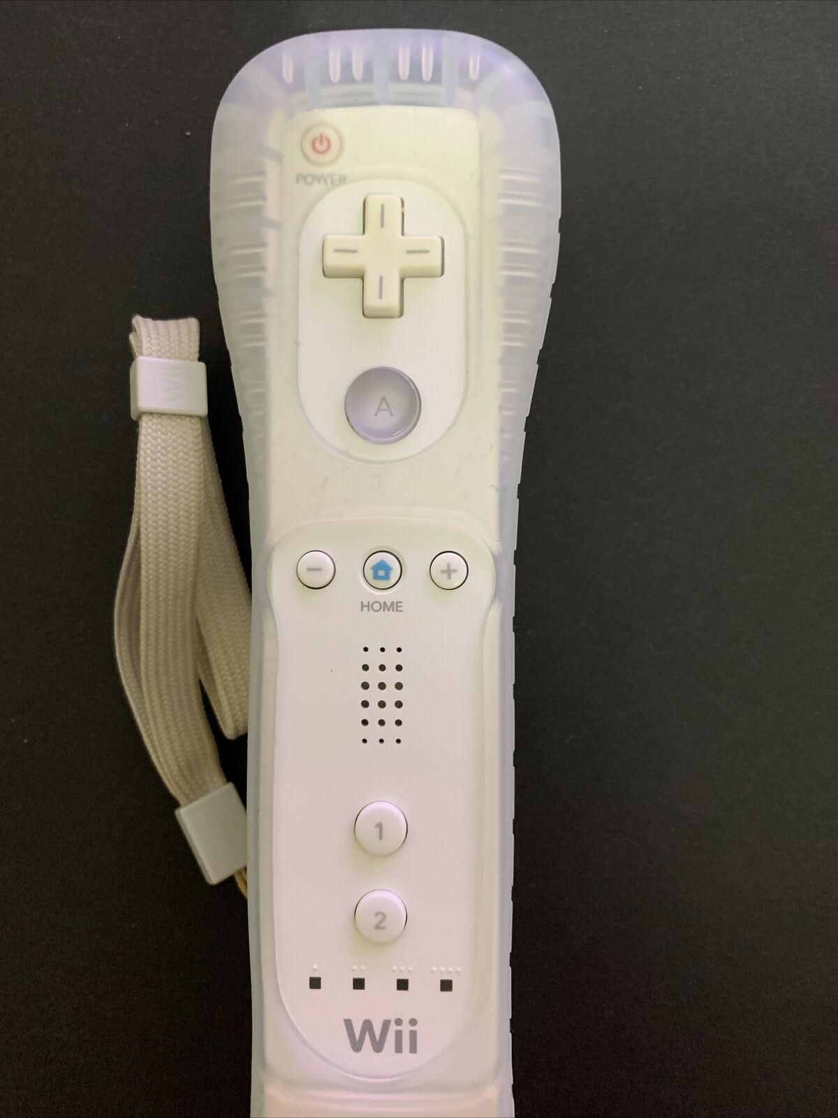 Genuine Official Nintendo Wii Remote Controller with Motion Plus & Silicon Cover