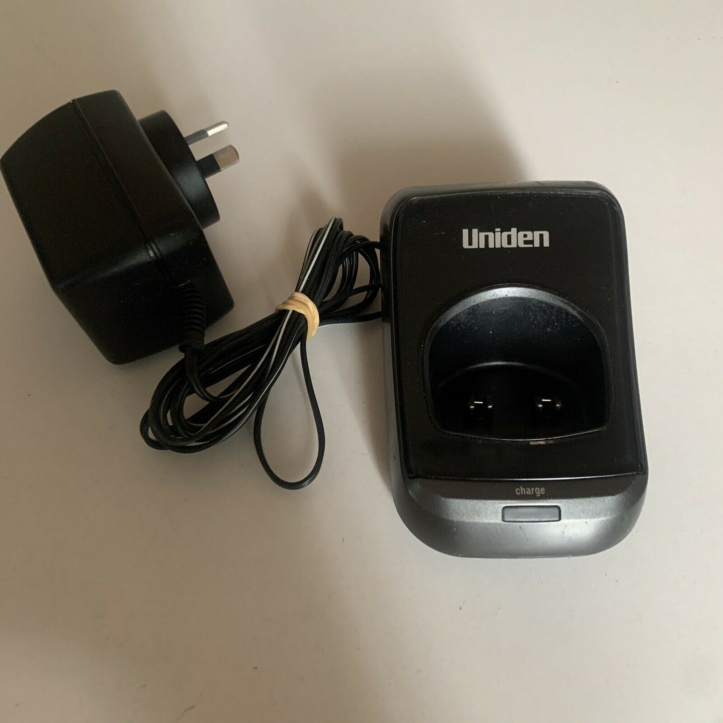 Genuine Uniden Cordless Telephone Charger & AAD-600S AC Adapter 9v