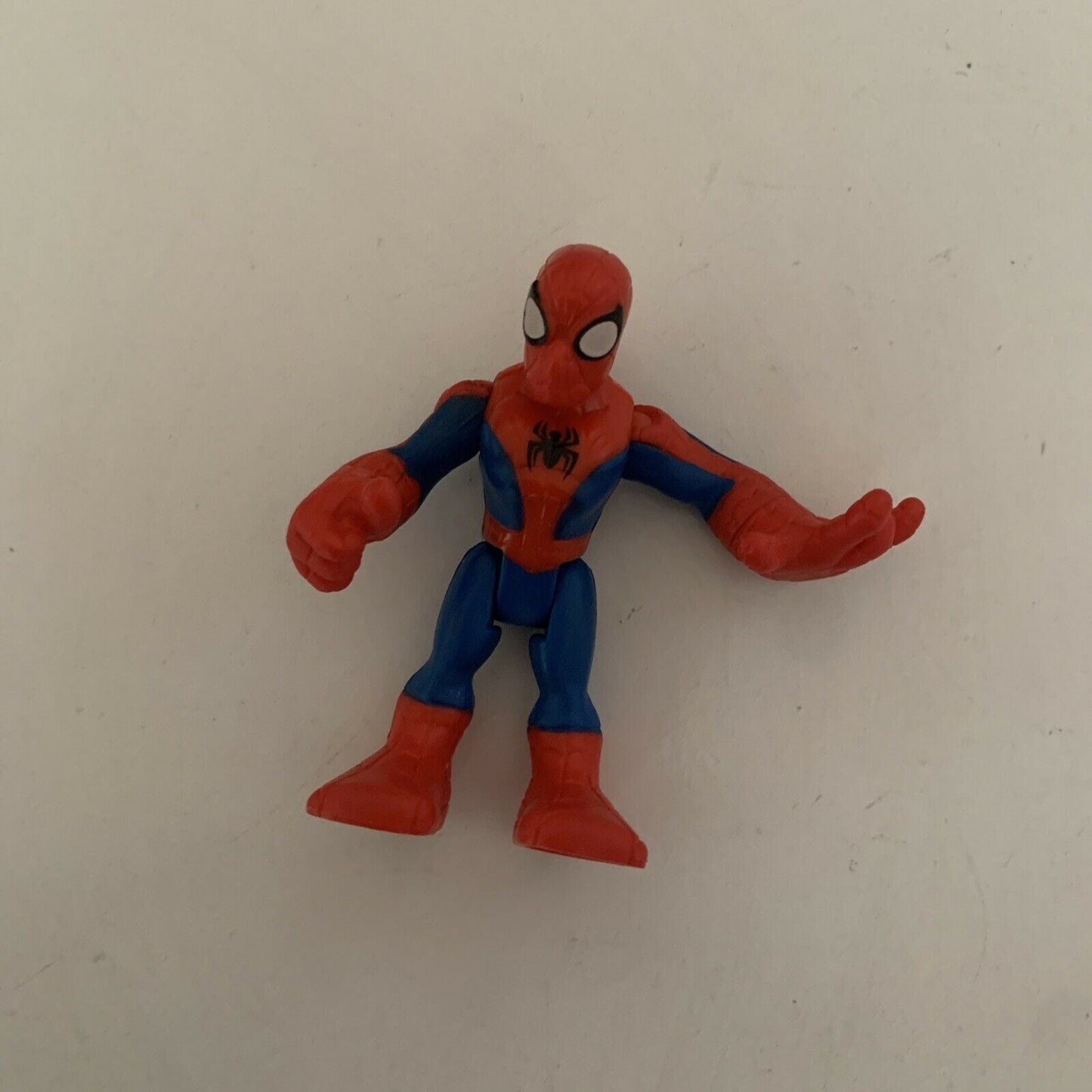 3x Lot Hasbro Spiderman Figurine 2013