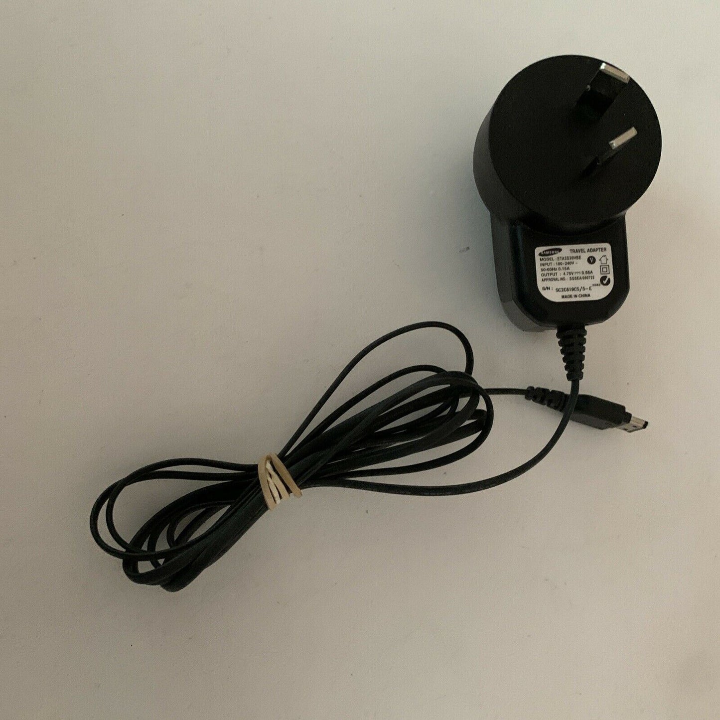 Genuine Samsung Travel Adapter ETA3530HBE Power Supply 4.7V 0.55A