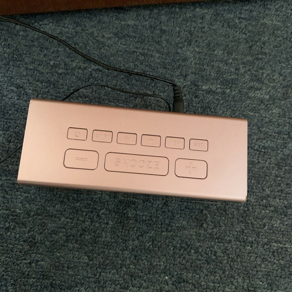 Anko Rose Gold Big Display Clock Alarm Radio CAA18030 Retro Unit