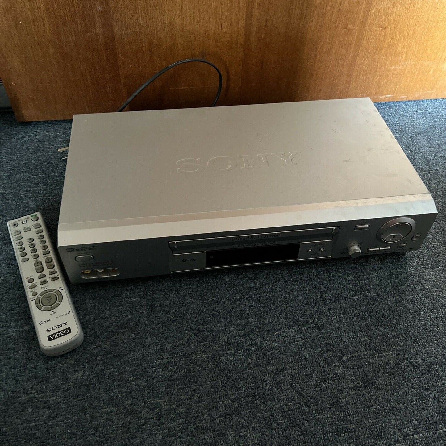 Sony SLV-EZ727 VCR VHS Video Cassette Recorder Player 6-Head - Tested & Working