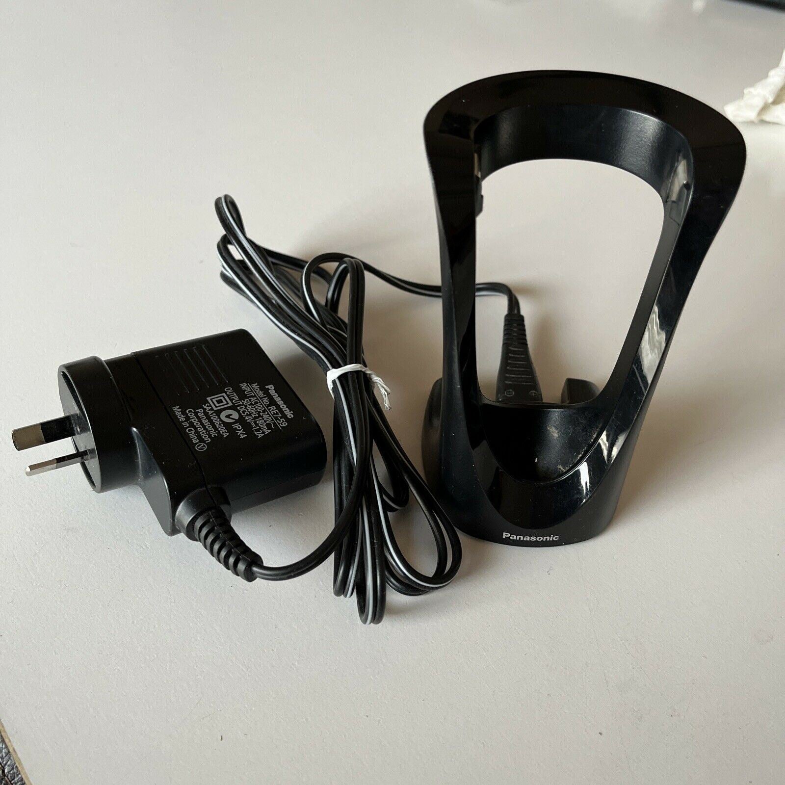 Genuine Panasonic Electric Shaver Charging Stand RC9-83 & AC Adapter R ...