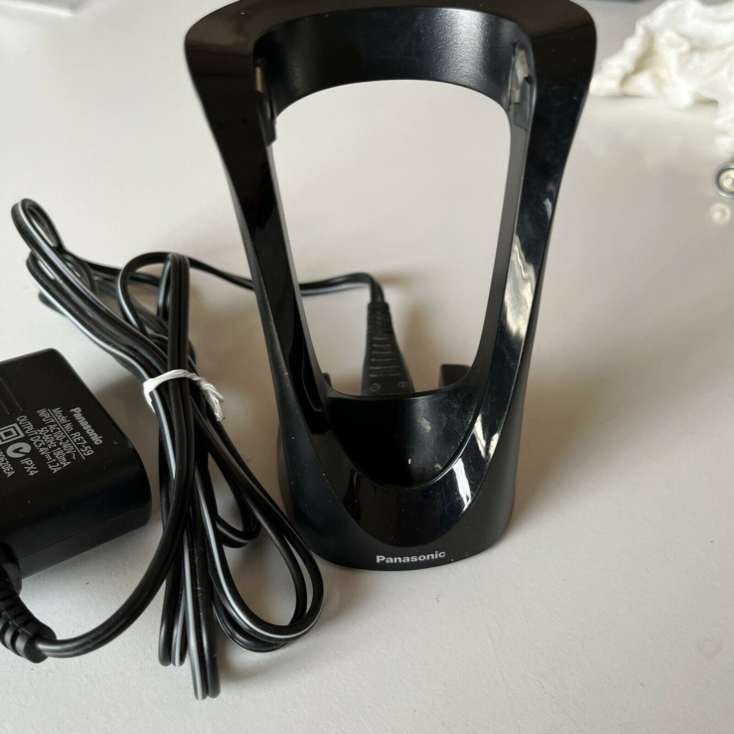 Genuine Panasonic Electric Shaver Charging Stand RC9-83 & AC Adapter RE7-59