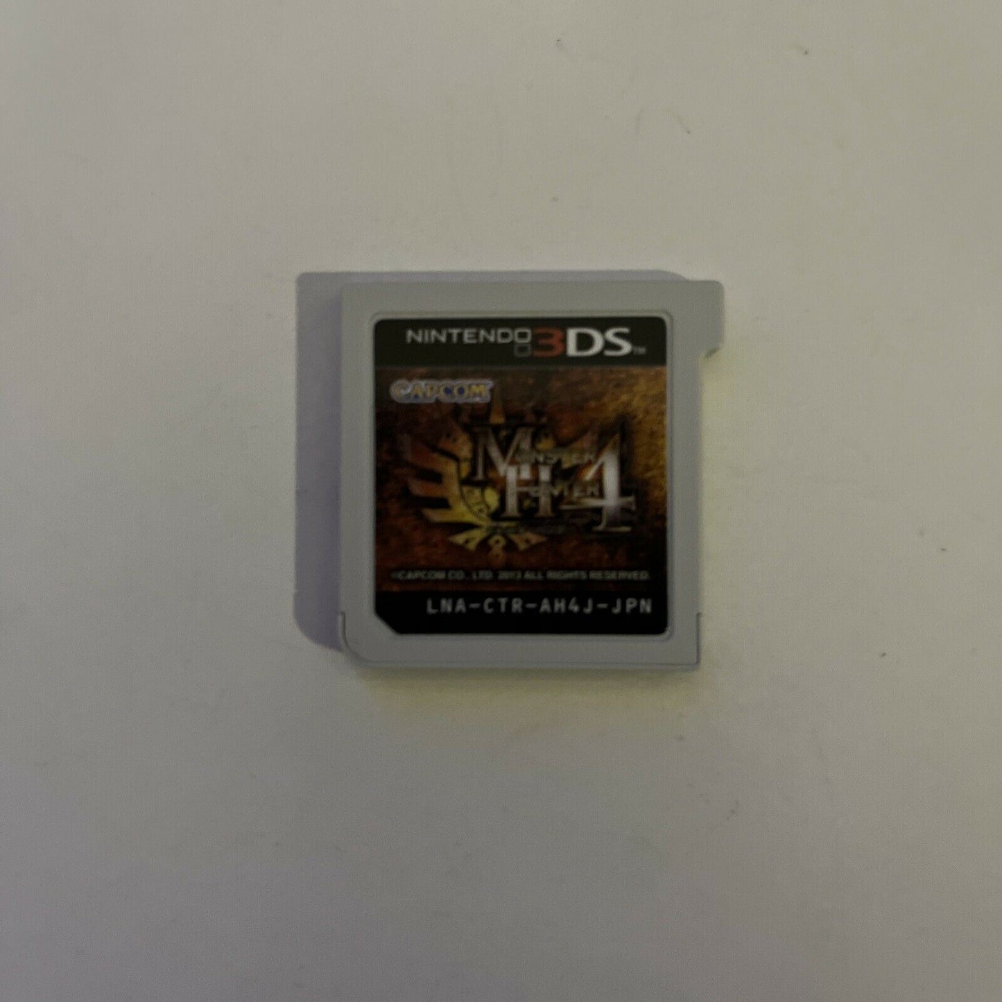 Monster Hunter 4 - Nintendo 3DS Japanese Game Complete