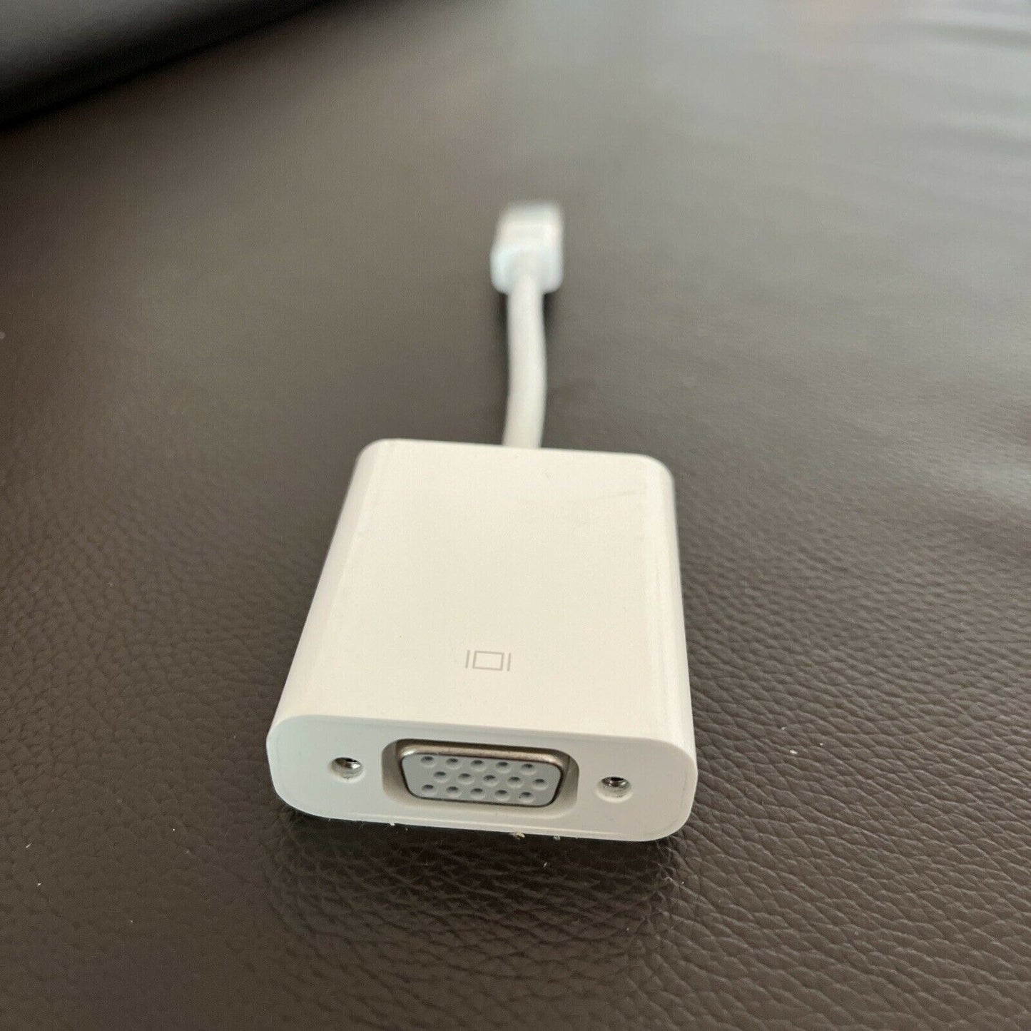 Genuine Apple Mini DisplayPort to VGA Adapter - MB572Z/B A1307