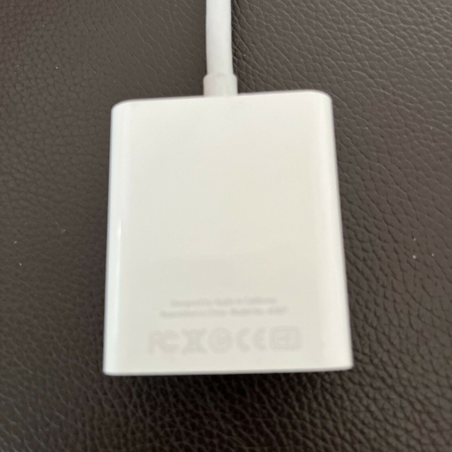 Genuine Apple Mini DisplayPort to VGA Adapter - MB572Z/B A1307