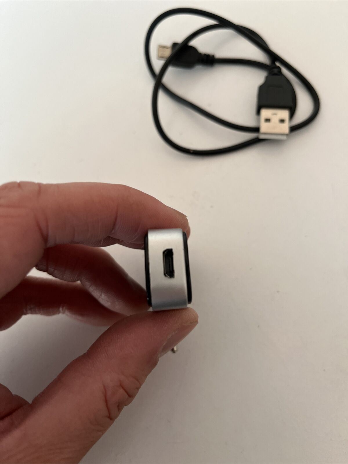 Portable FM Transmitter 3.5mm plug