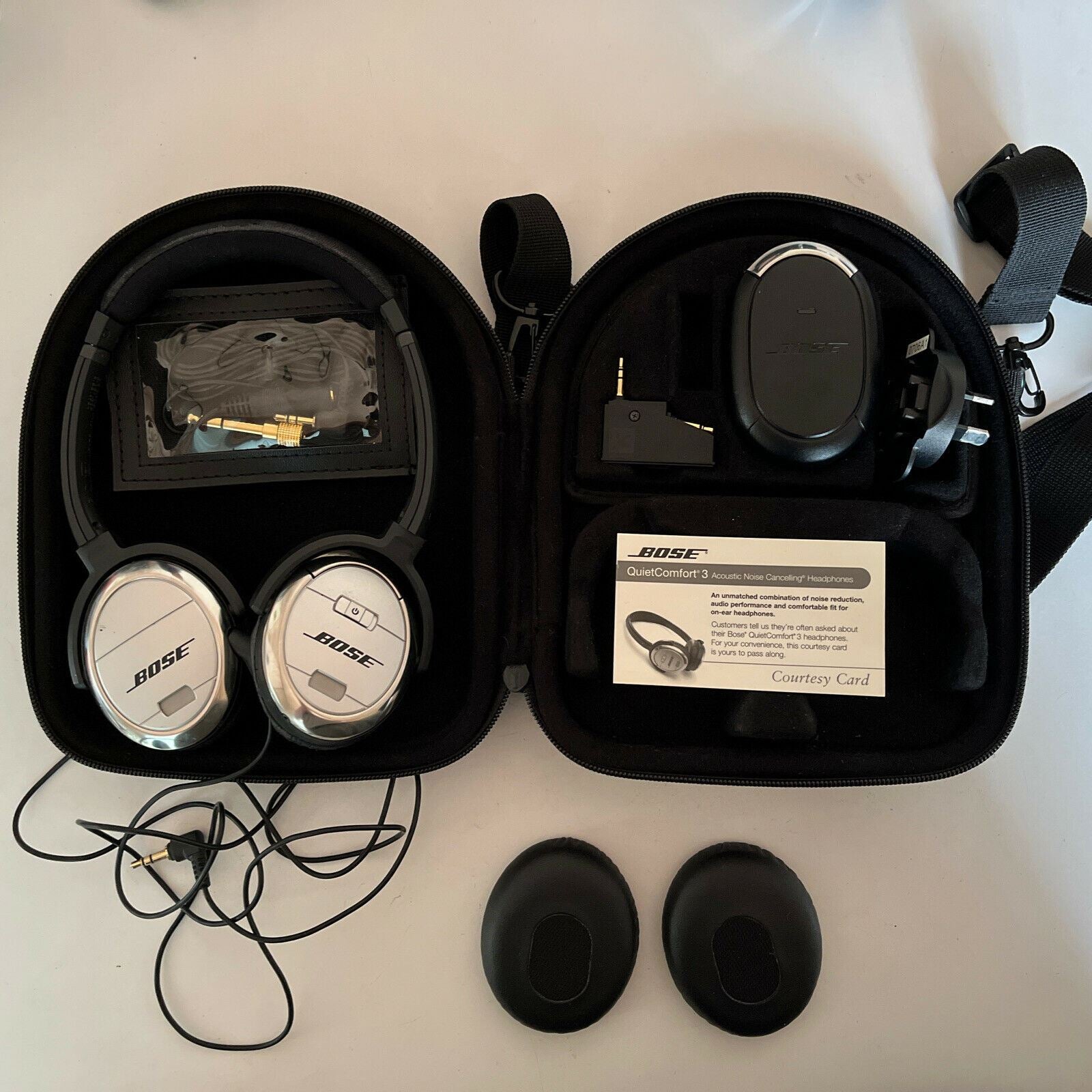 BOSE QuietComfort 3 Active Acoustic Noise Cancelling Headphones with c ...