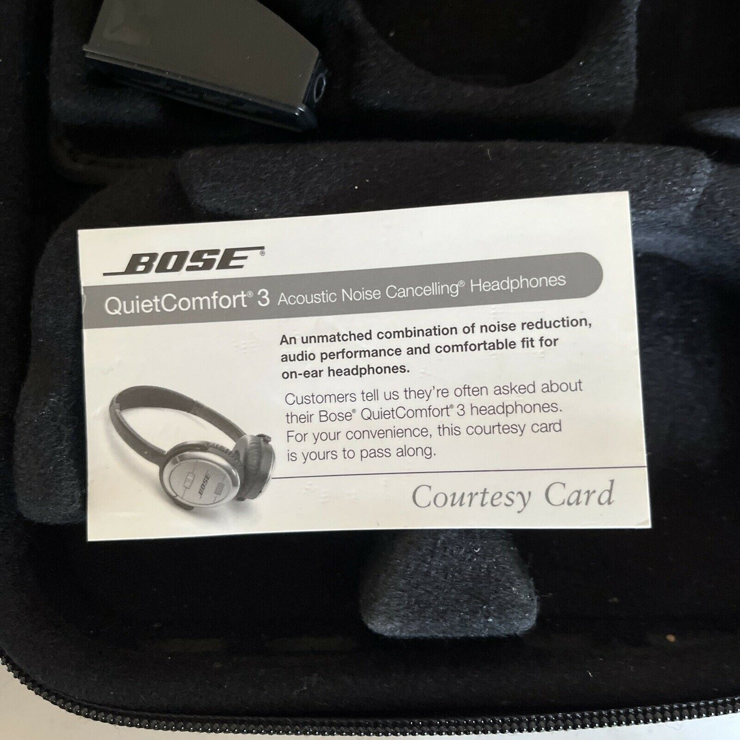 BOSE QuietComfort 3 Active Acoustic Noise Cancelling Headphones with case