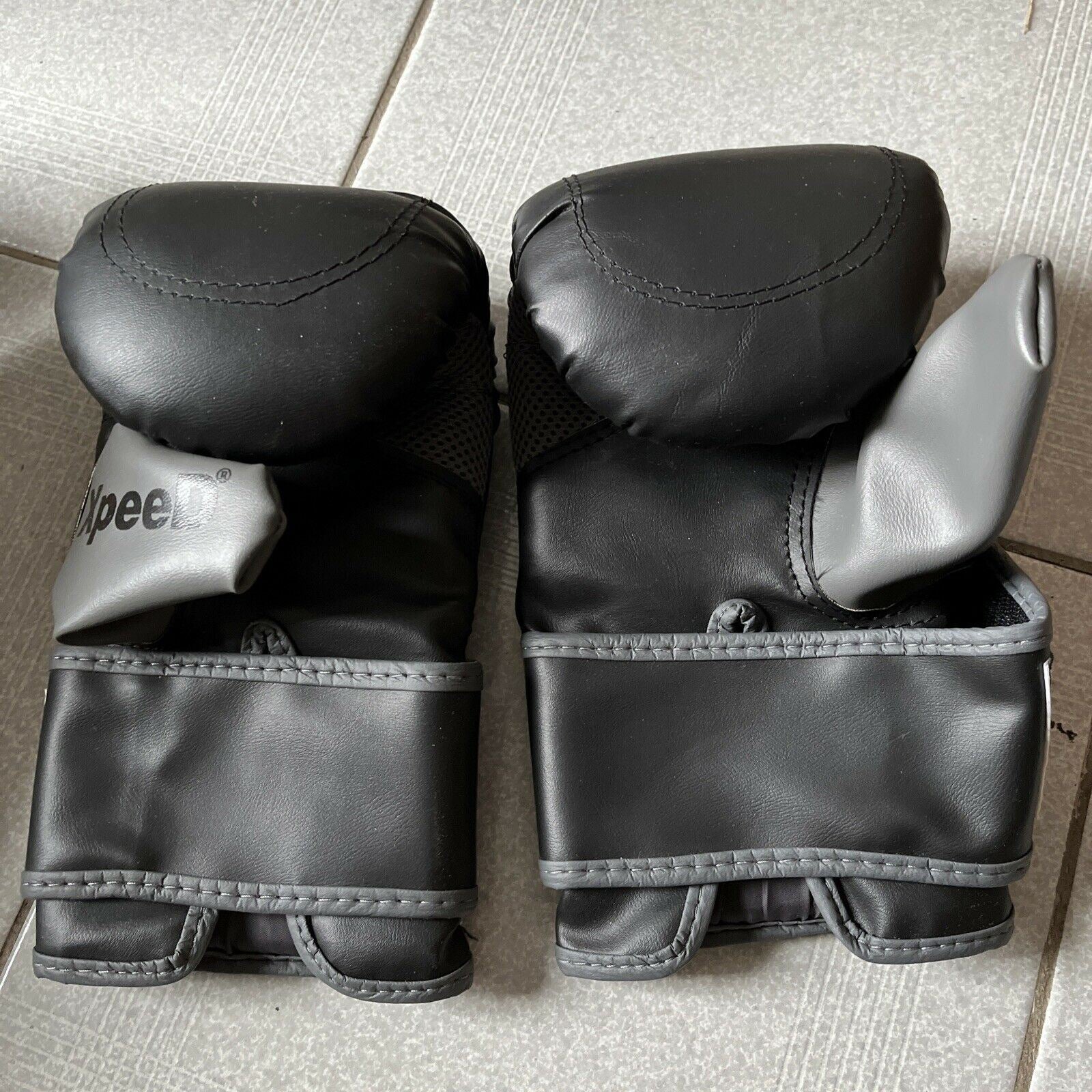 Xpeed Curled Boxing Fighting Gloves L Size Retro Unit