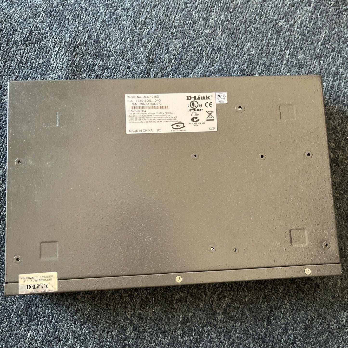 D-link DES-1016D (DES-1016D/E) 16-Port Ethernet Switch