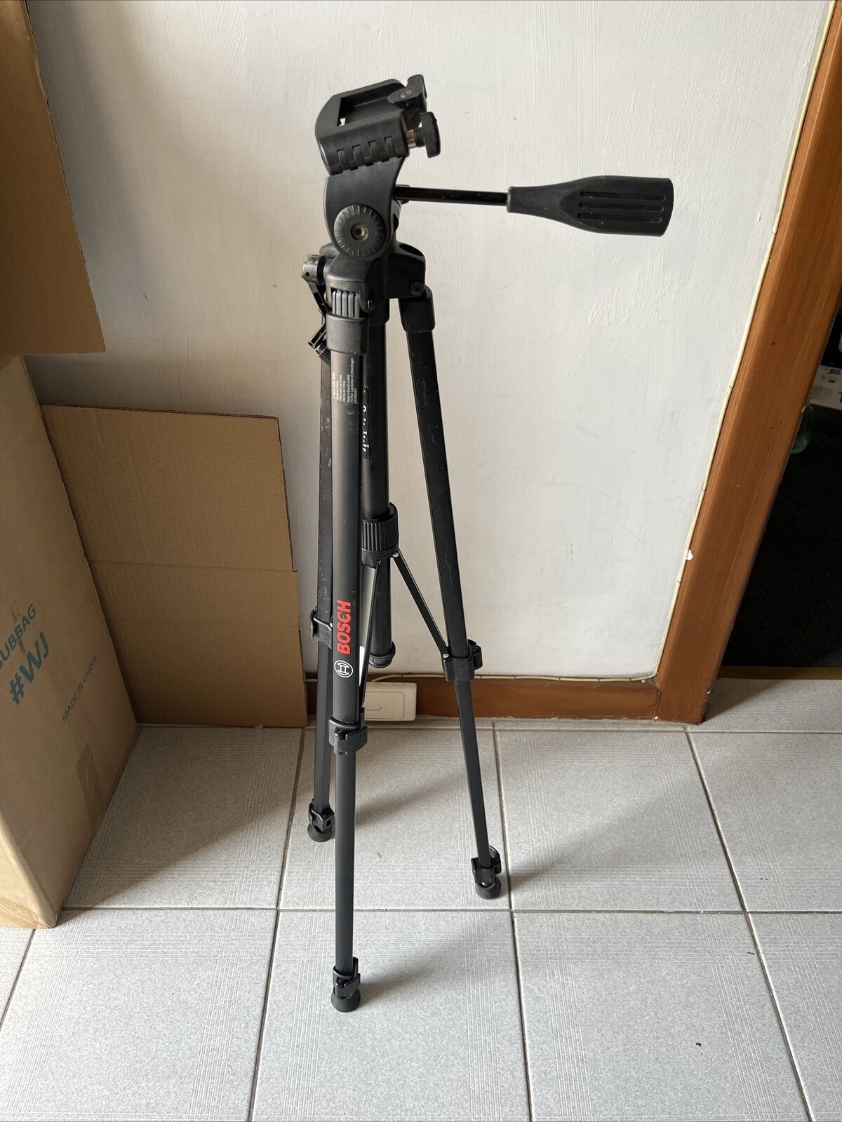 BOSCH BT 150 Professional Tripod for Lasers and Levels 3 601 K96 B00