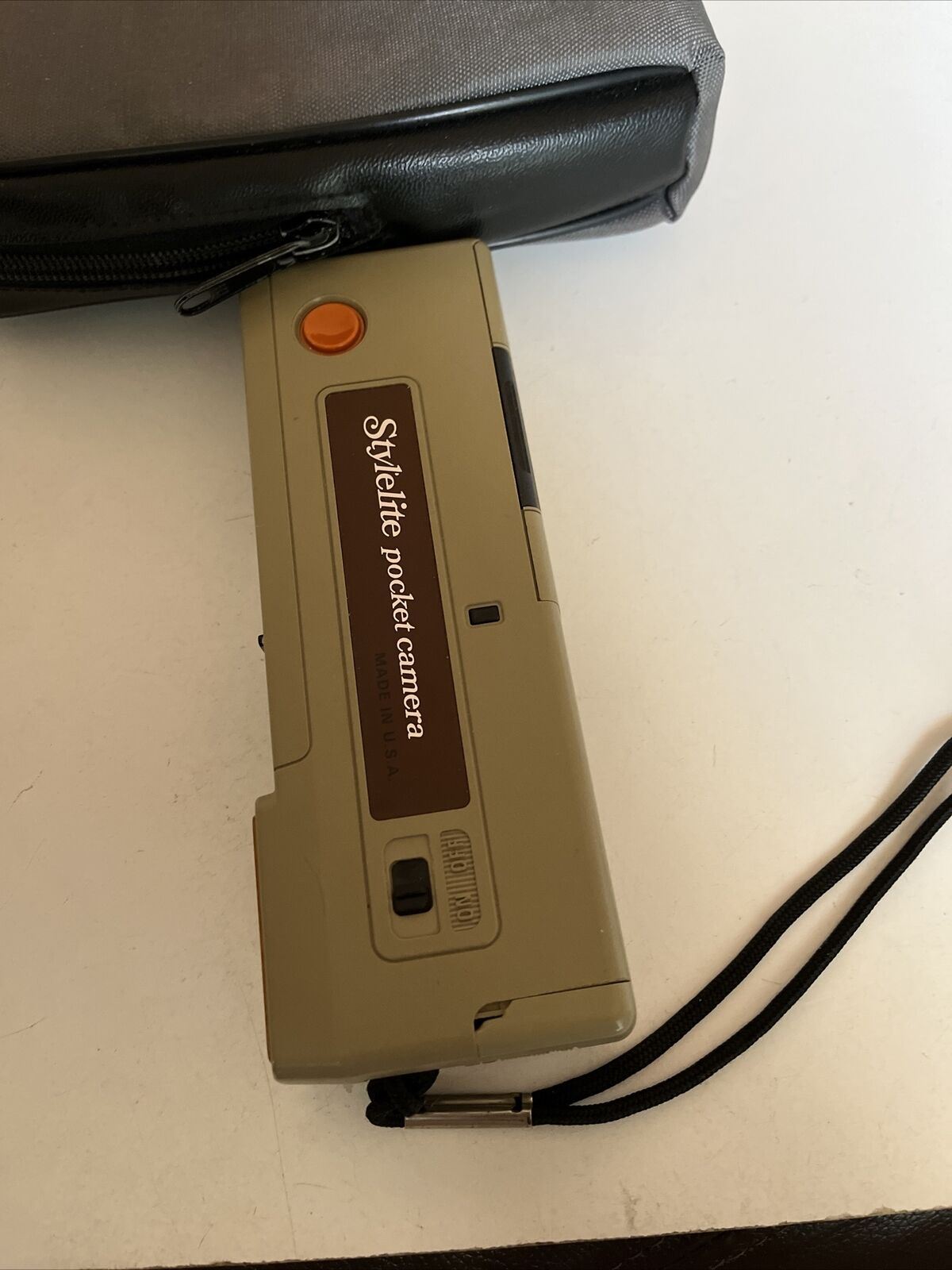 Vintage Kodak Stylelite Pocket Camera 1979 110 Film Camera