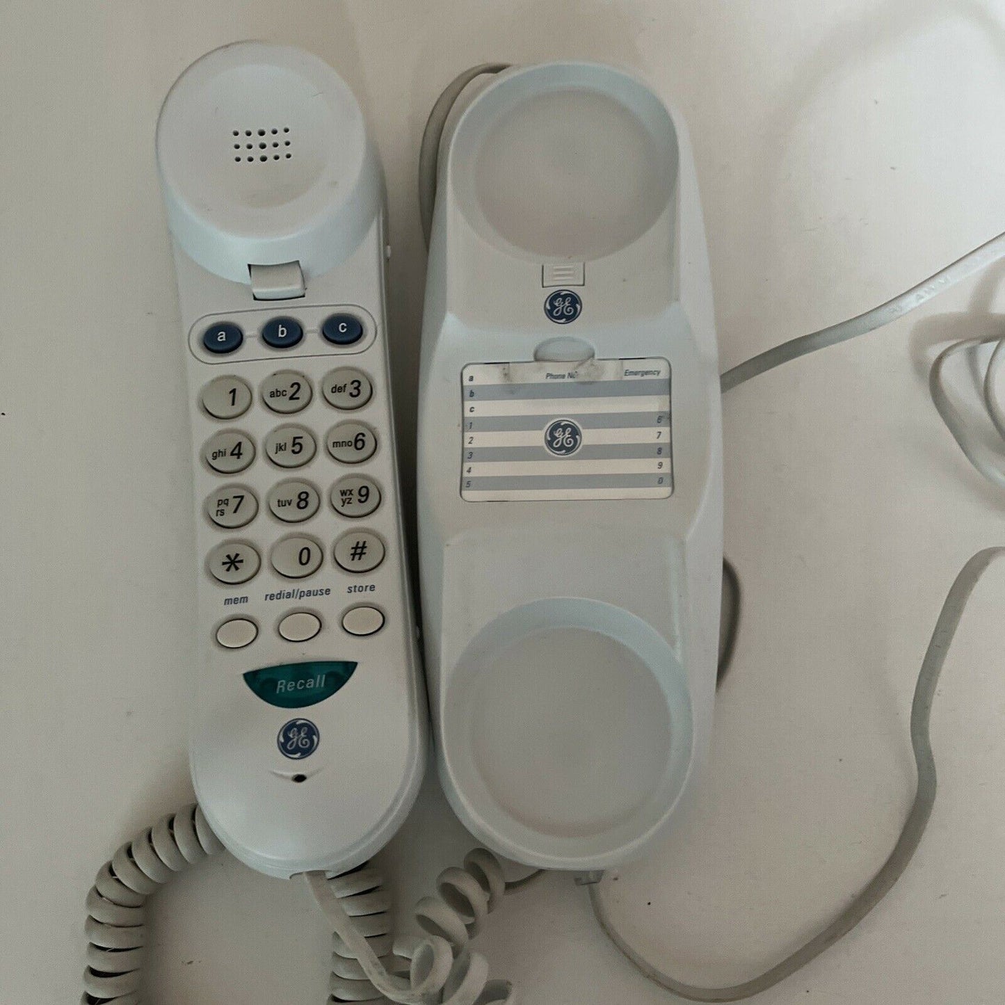 GE Trimline Corded Phone with Memory AU29257GE1-B