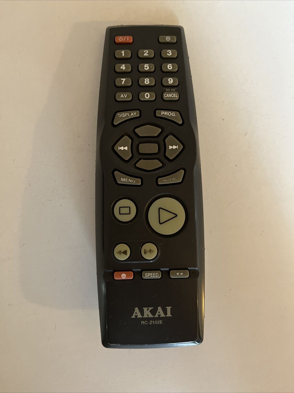 Genuine Akai RC-Z102E VCR Remote Control *No Battery Lid* – Retro Unit