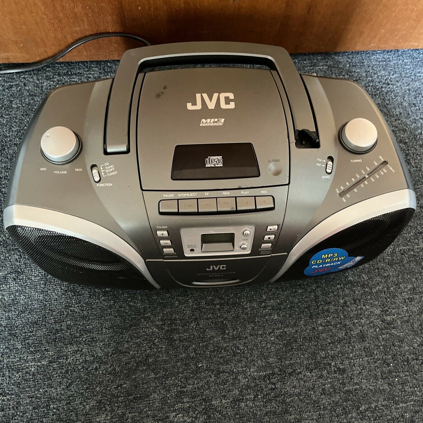 JVC RC-EZ53 Portable Cassette Tape Radio Player CD, CD-R/RW, MP3-CD Boombox