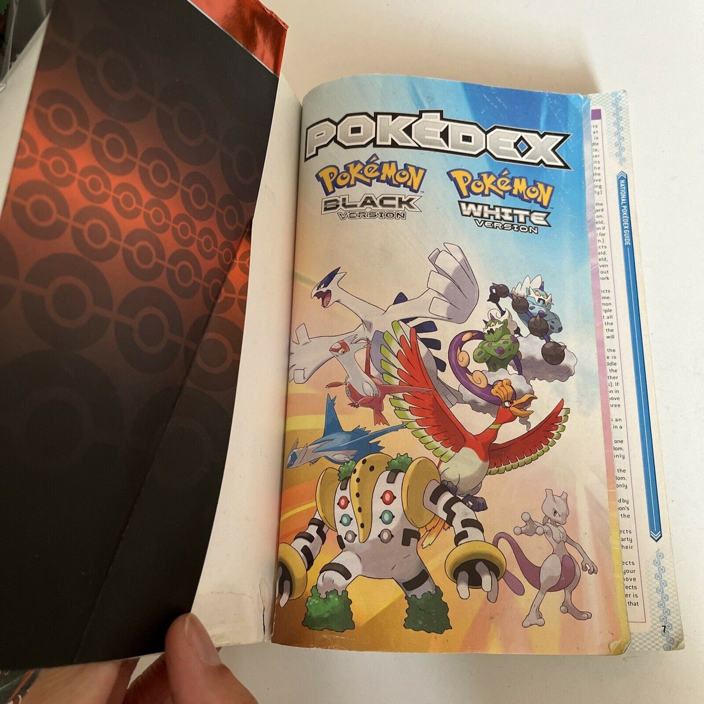 Pokemon Black & Pokemon White Versions: Official National Pokedex: The Official