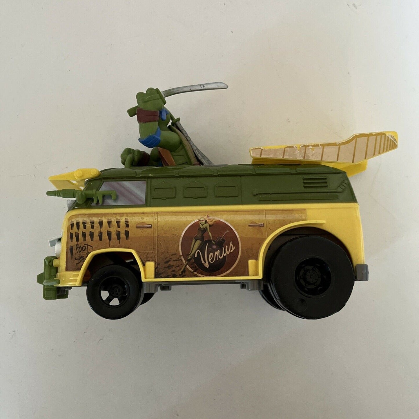 Teenage Mutant Ninja Turtles T-machines Leonardo Auto Tuner Van Vehicle 2015