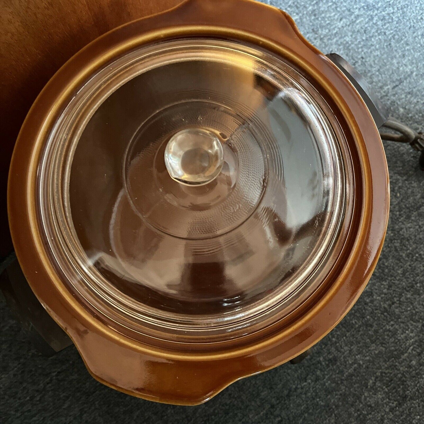 Vintage Sanyo Slow Cooker ESC 270 Made in Japan with Ceramic Pottery. Good cond.