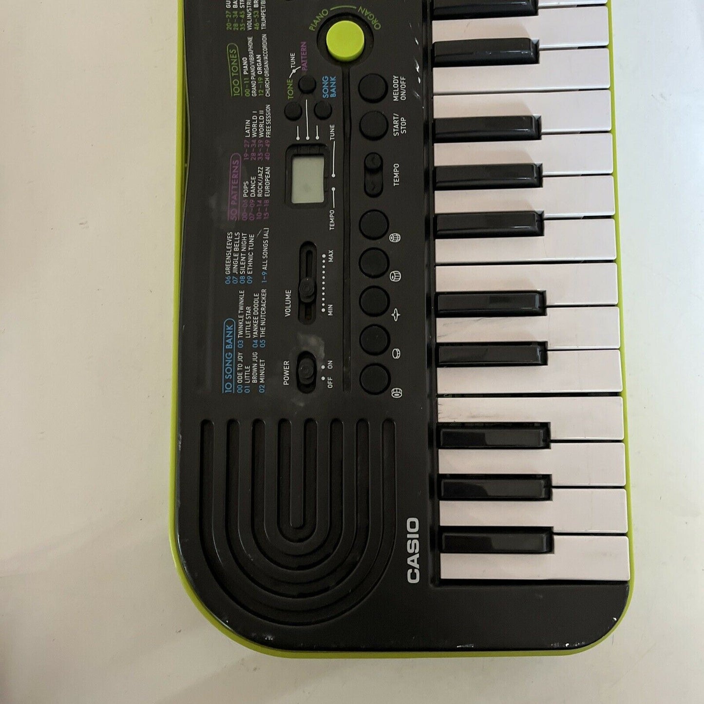 Casio SA-46A Electronic Electric Keyboard 32 Key Built-in speaker