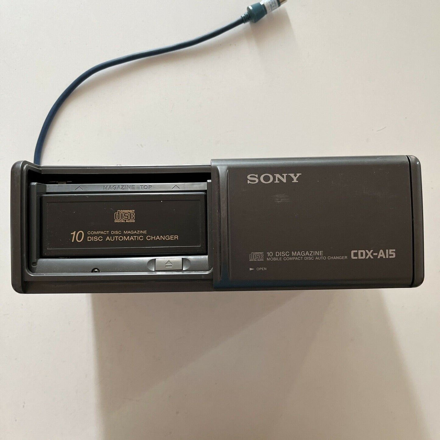 Sony 10 Disc Magazine Mobile Compact Disc Auto Changer CDX-A15 Made In Japan