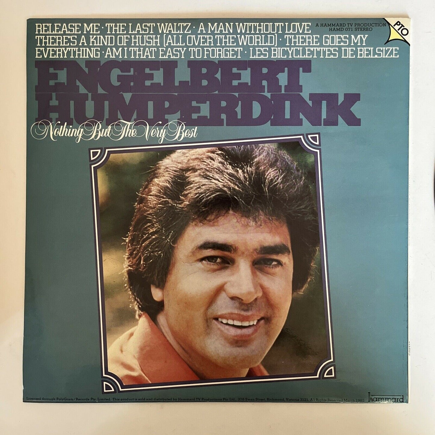 Tom Jones / Engelbert Humperdinck – Nothing But The Very Best 1982 Vinyl Record