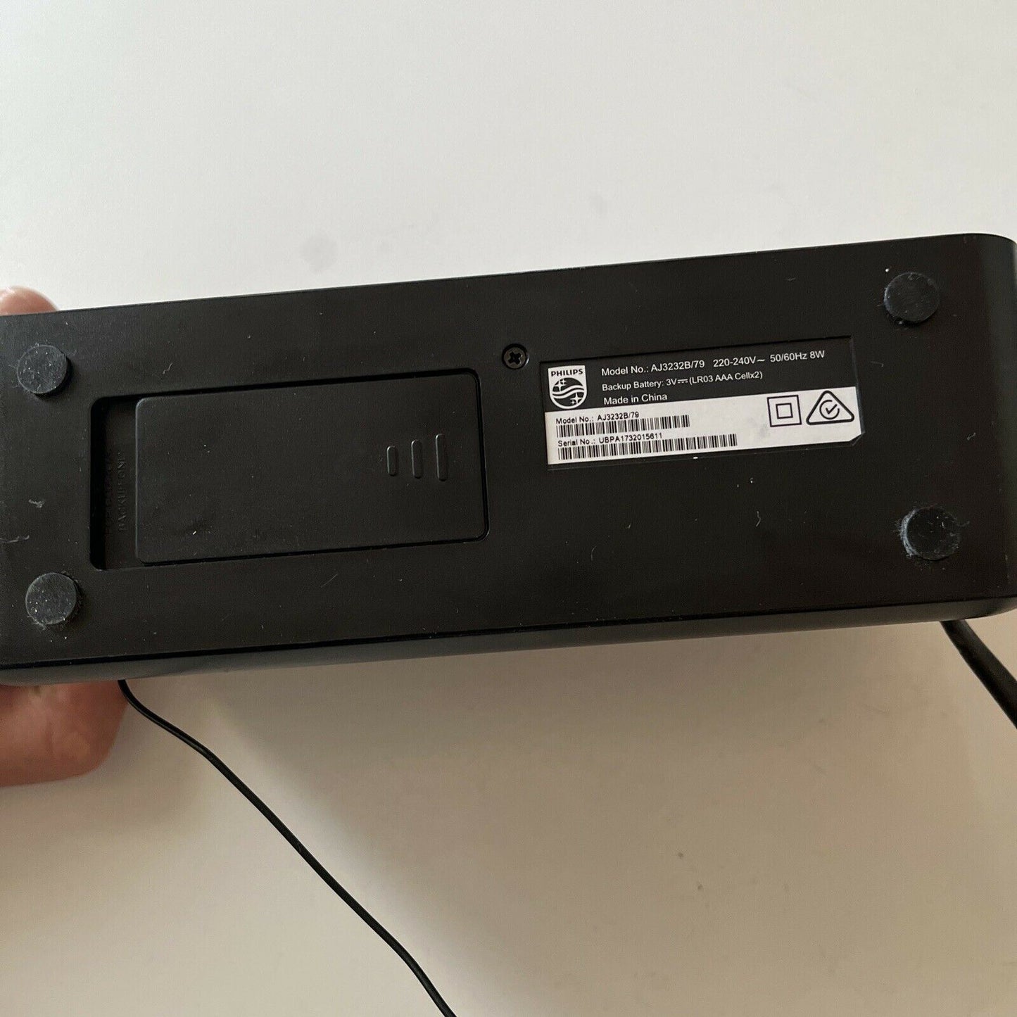 Philips Big Display Alarm Clock Radio AJ3232B/79 with Snooze Function