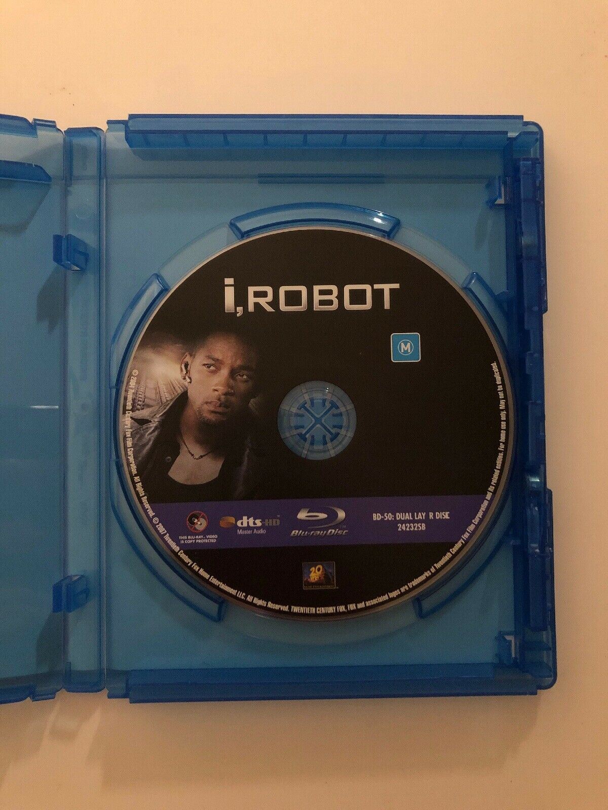 I, Robot (Blu-ray, 2008, 2-Disc Set) Will Smith, Bridget Moynahan. Region B