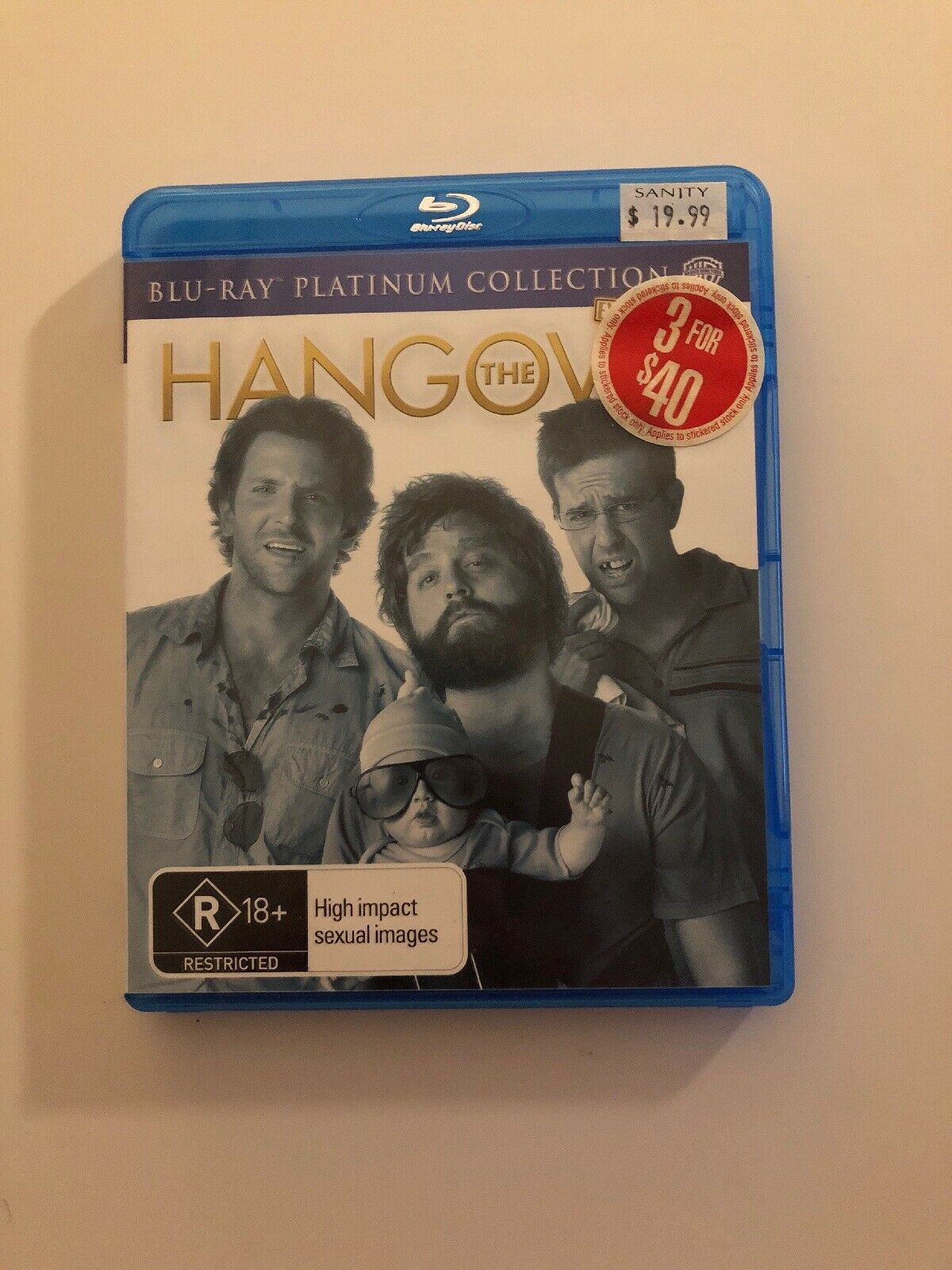 The Hangover (Blu-ray, 2009) Bradley Cooper, Zach Galifianakis. Region B