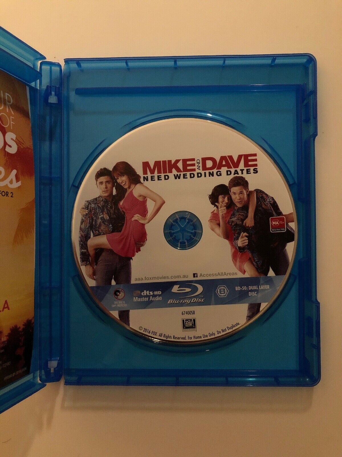 Mike And Dave Need Wedding Dates (Blu-ray, 2016) Zac Efron. Region B