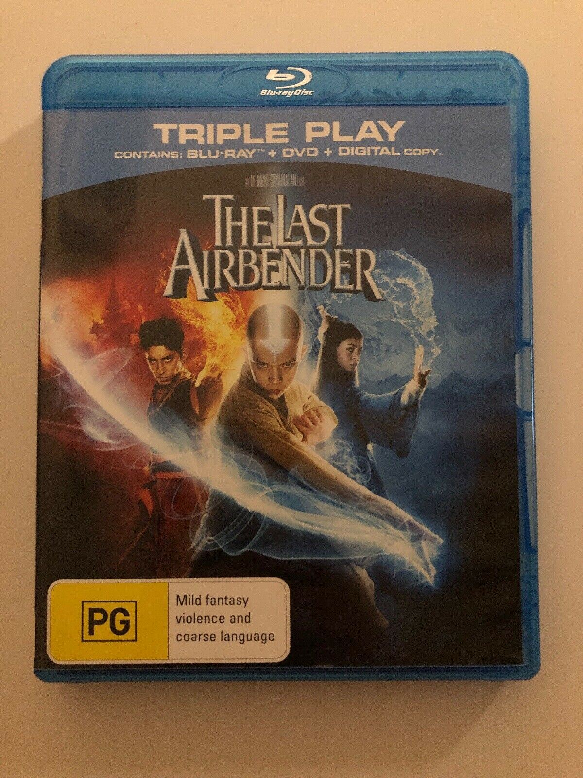 The Last Airbender (Blu-ray, 2010, 2-Disc Set) Region B