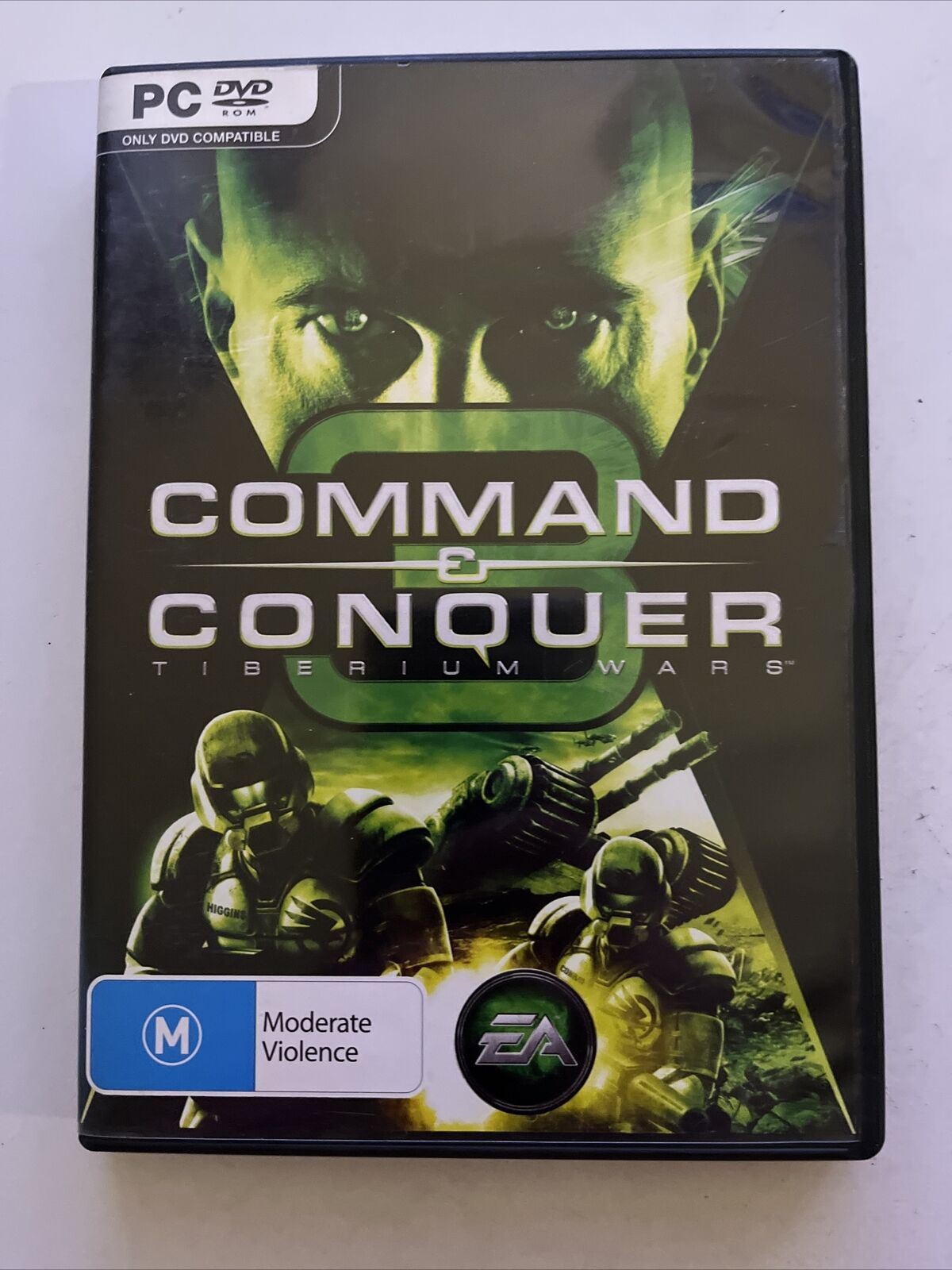 Command & Conquer 3 : Tiberium Wars - PC Windows Game Complete With Manual