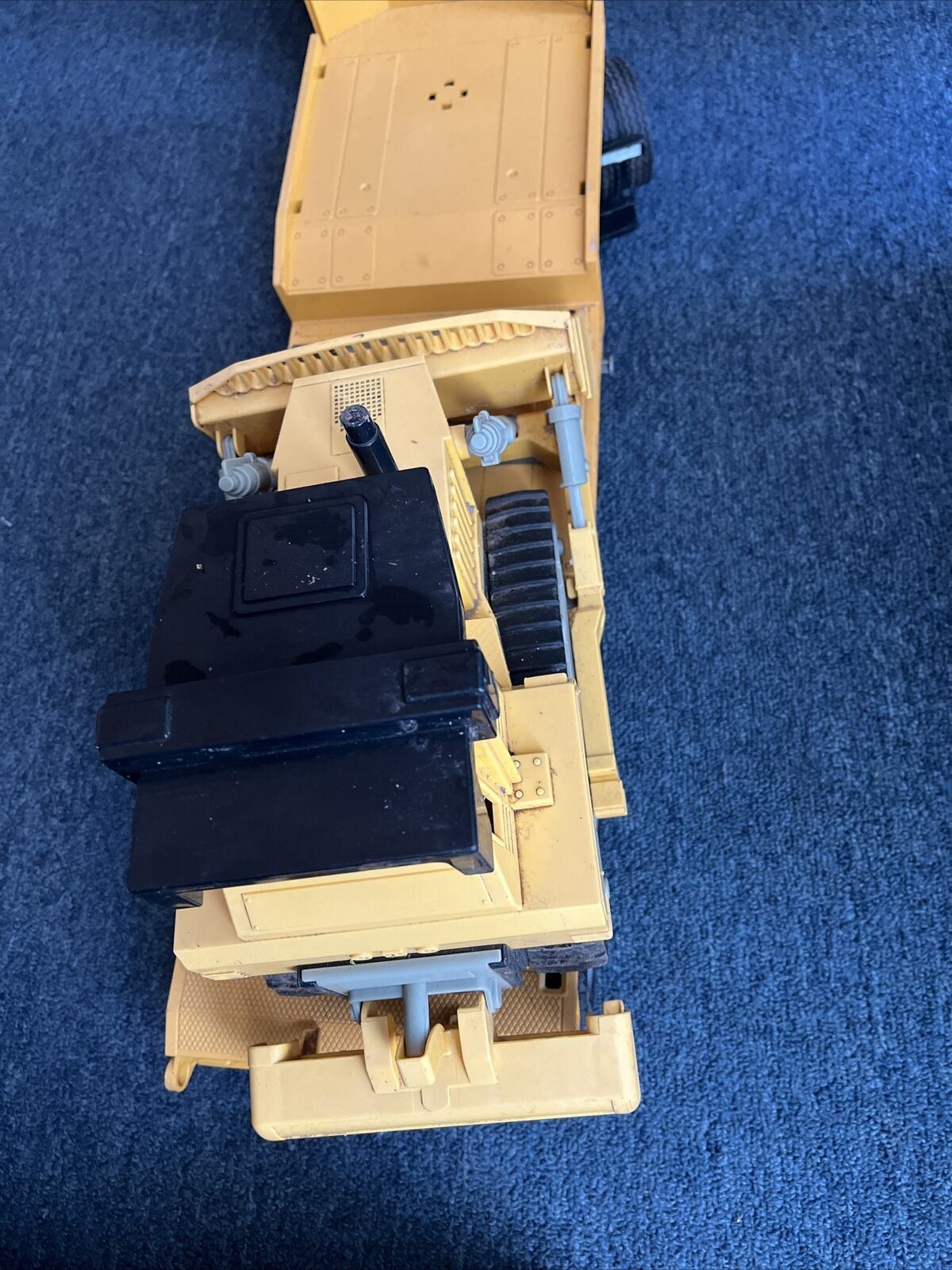 BRUDER MAN TGA Low Loader Truck with JCB Backhoe Loader - Yellow (02776) 85cm