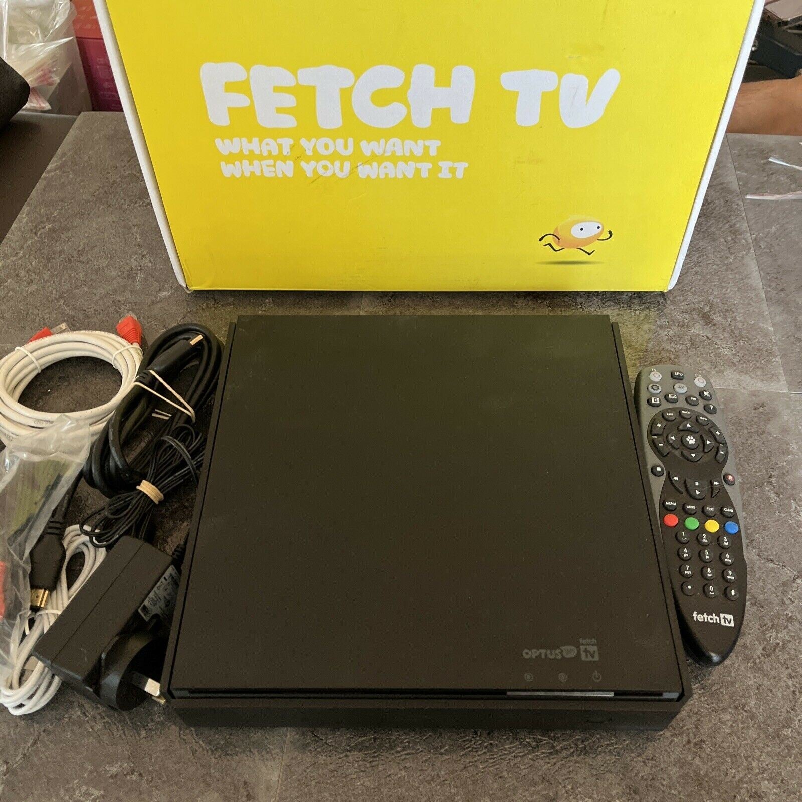 Optus Yes Fetch TV M605T 1TB with Remote - Black – Retro Unit